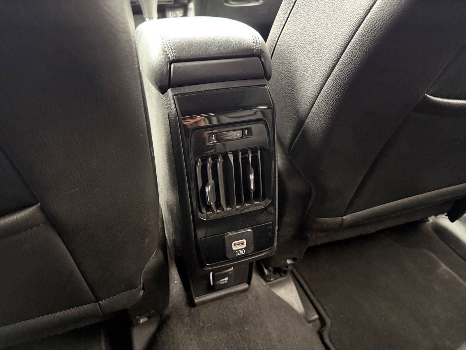 Thumbnail: 2025 Jeep Compass - 23
