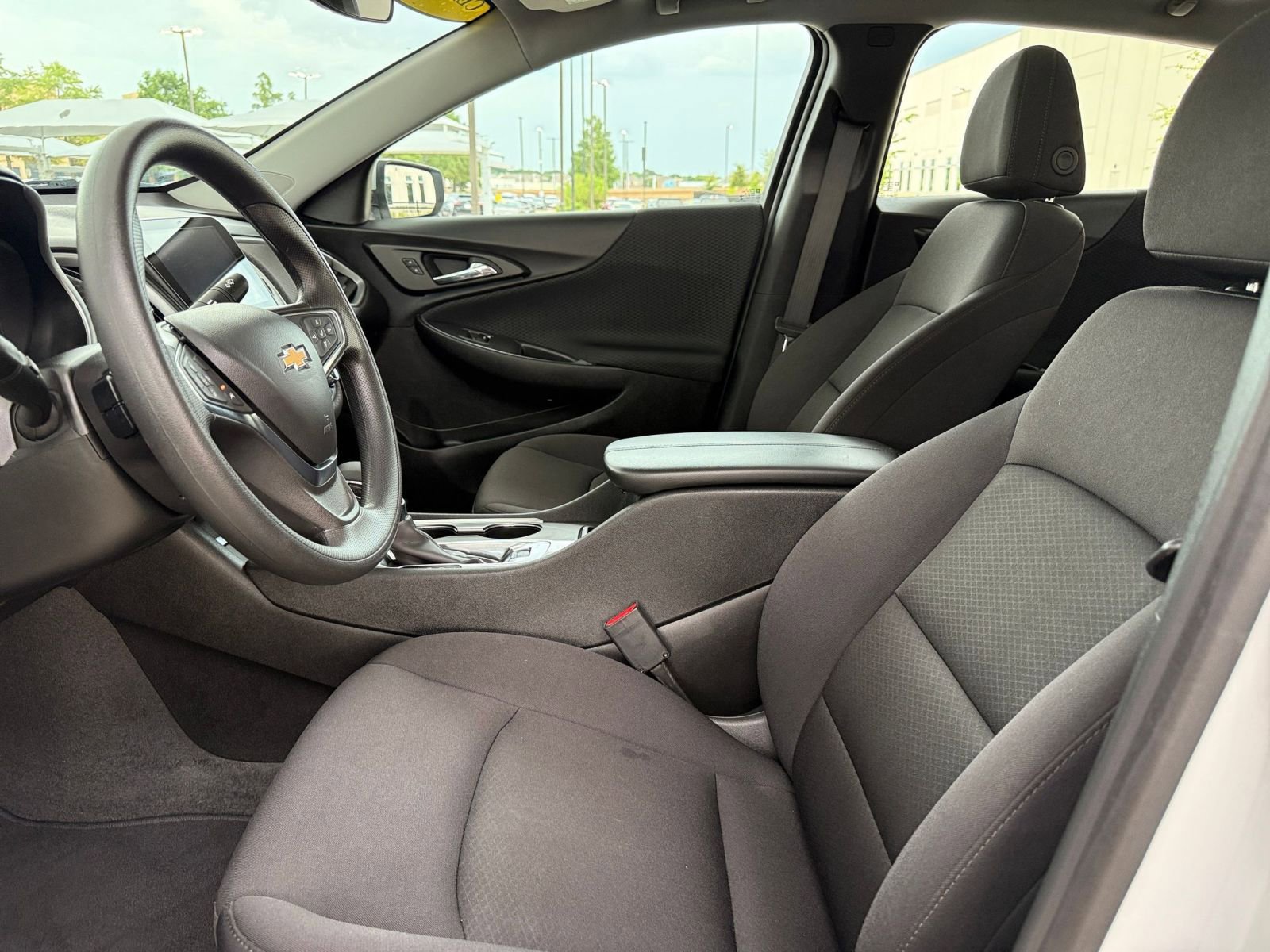 Thumbnail: 2024 Chevrolet Malibu - 27