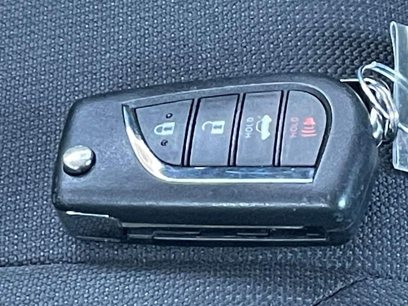 Thumbnail: 2025 Toyota Corolla - 22