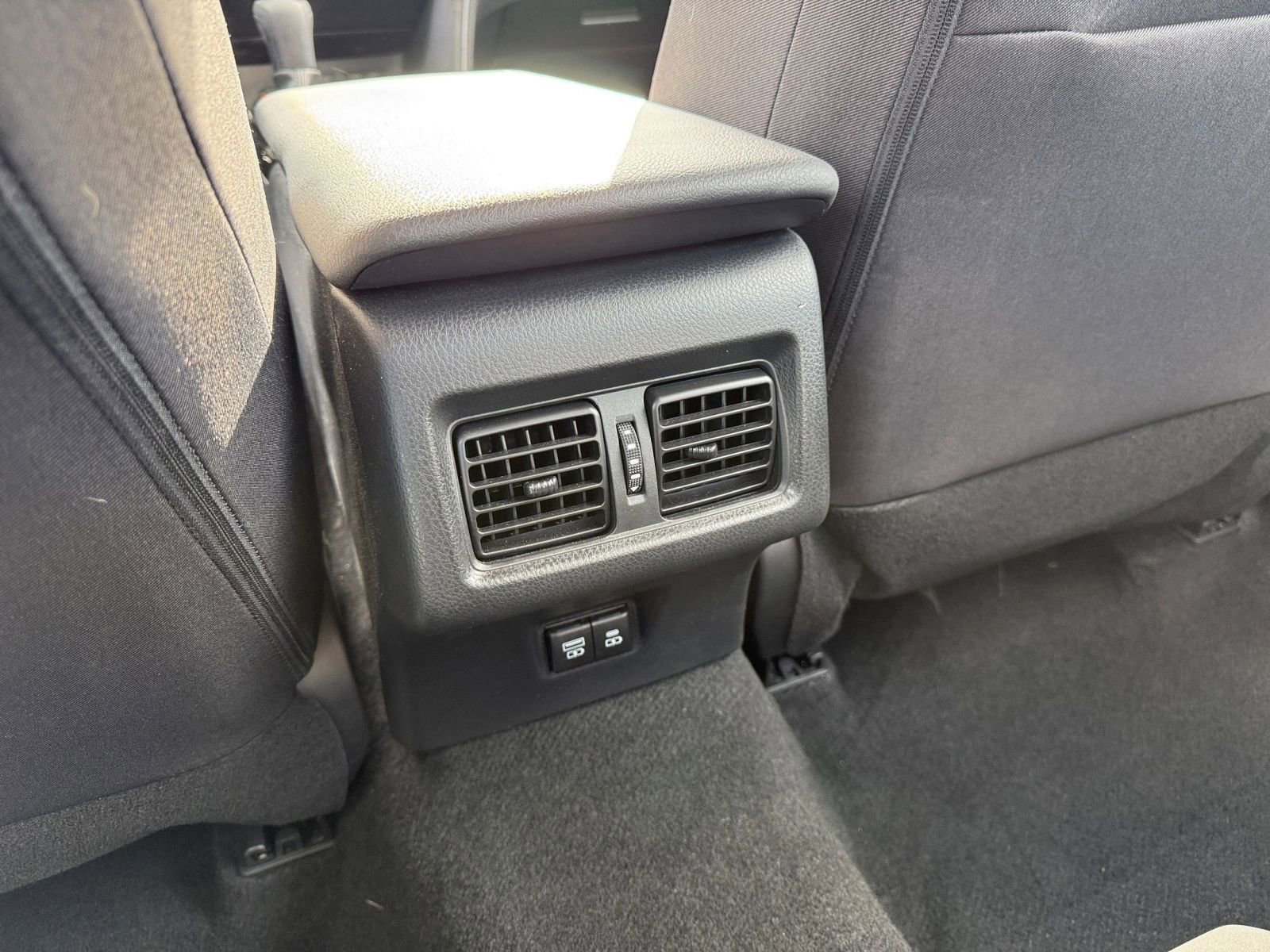 Thumbnail: 2025 Toyota Camry - 24