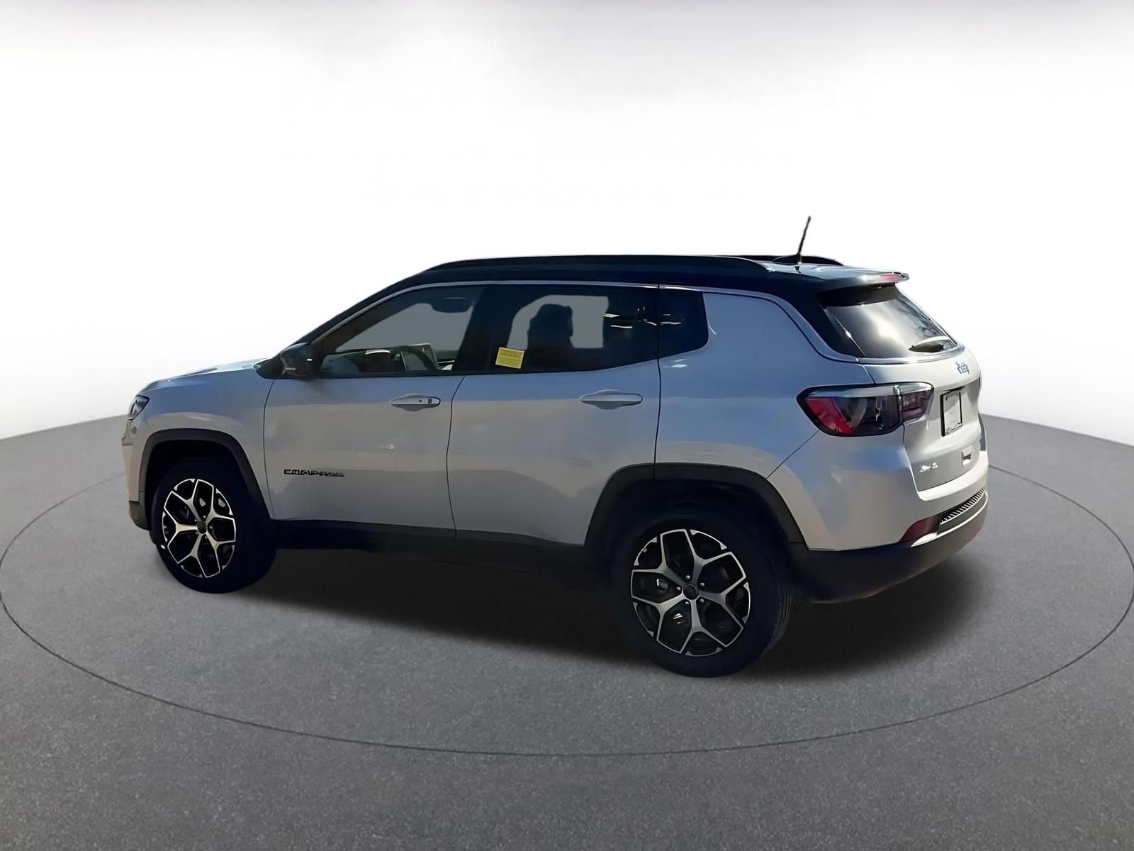 Thumbnail: 2025 Jeep Compass - 10