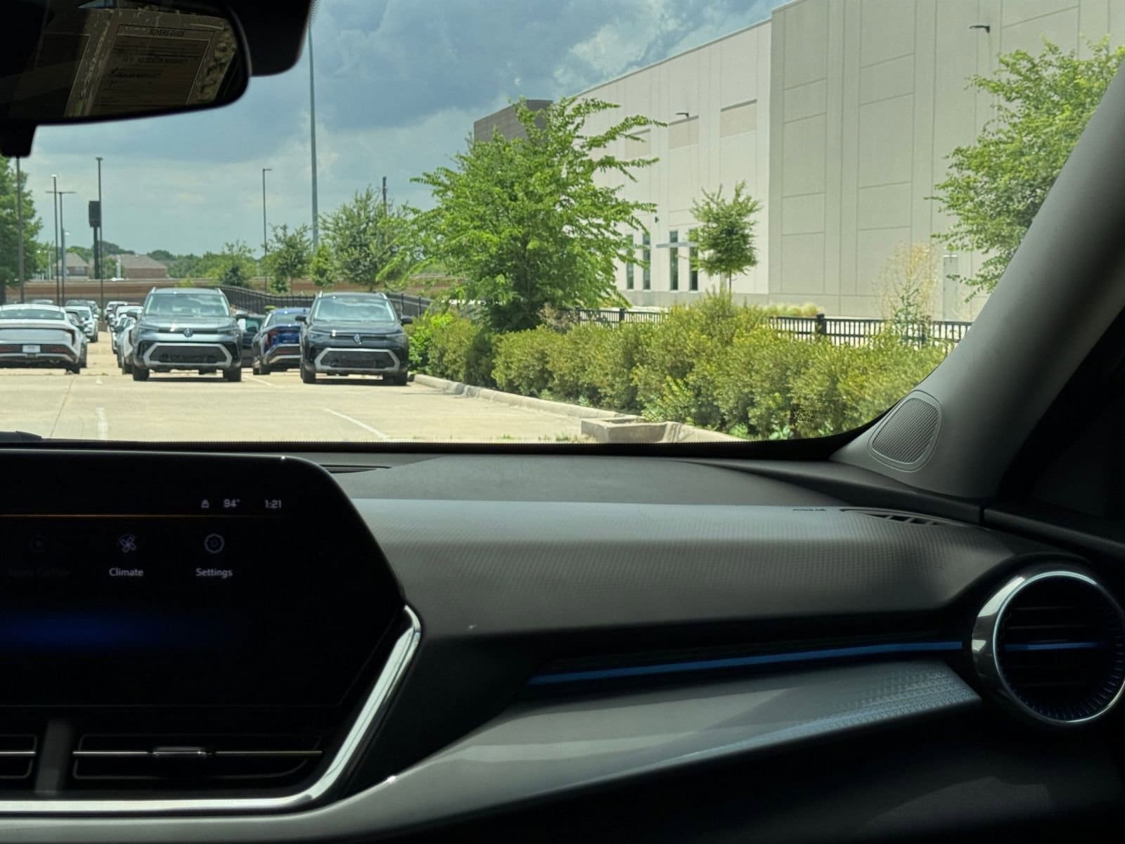 Thumbnail: 2025 Chevrolet Trax - 35