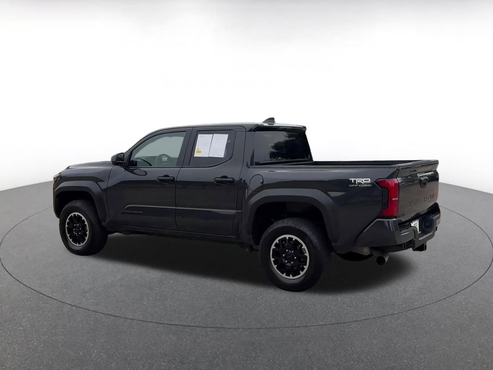 Thumbnail: 2025 Toyota Tacoma - 10