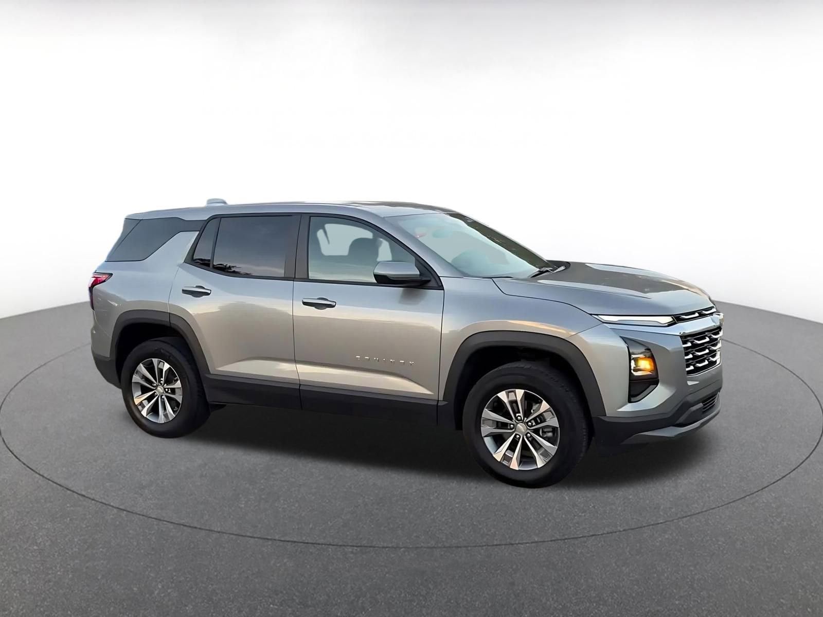 Thumbnail: 2025 Chevrolet Equinox - 2