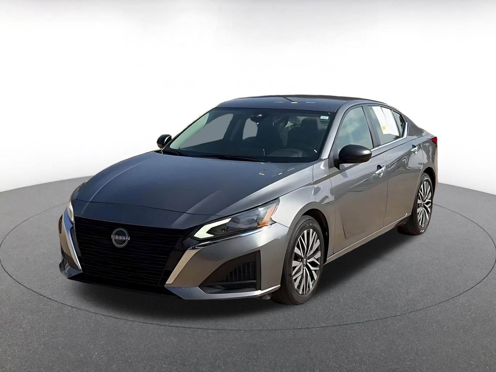 Thumbnail: 2025 Nissan Altima - 7