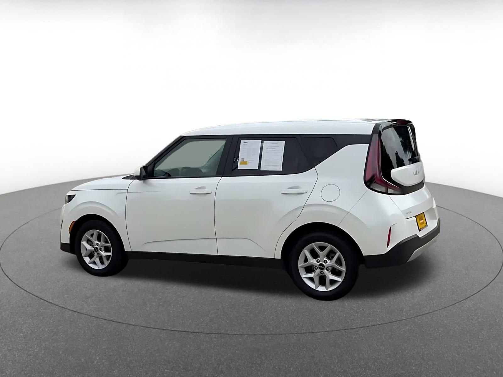 Thumbnail: 2025 Kia Soul - 10