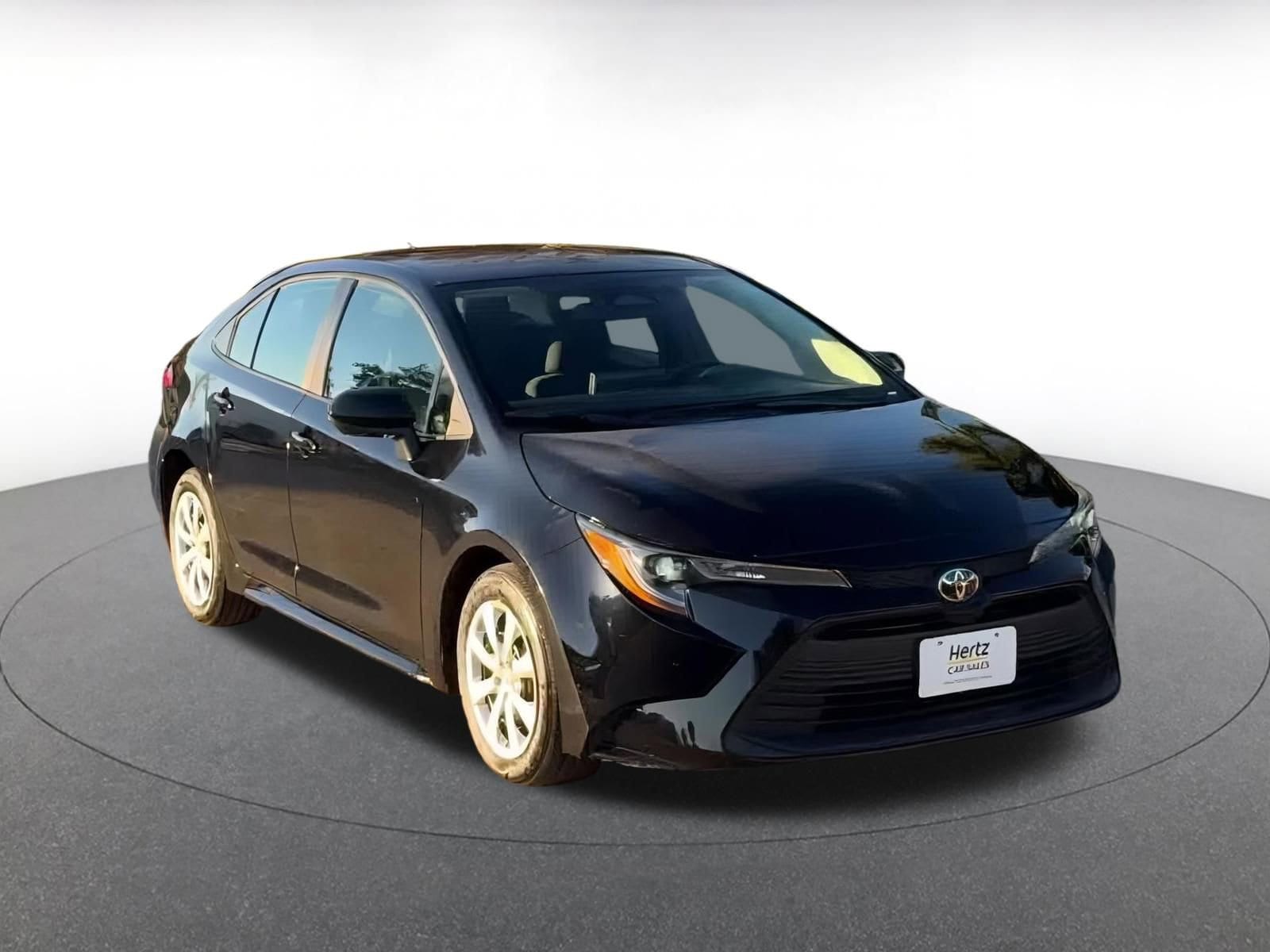 Thumbnail: 2025 Toyota Corolla - 3