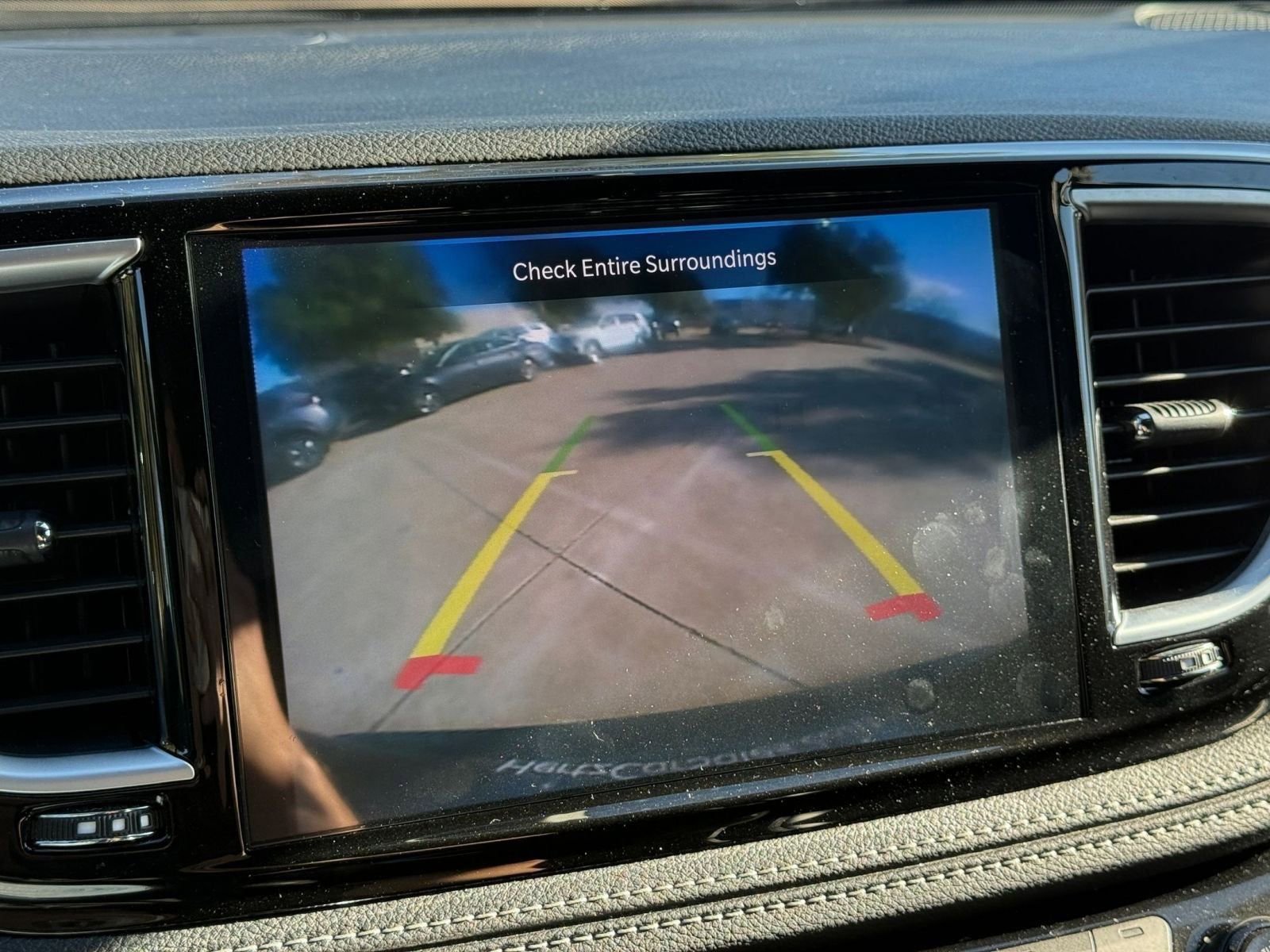 Thumbnail: 2025 Chrysler Pacifica - 28