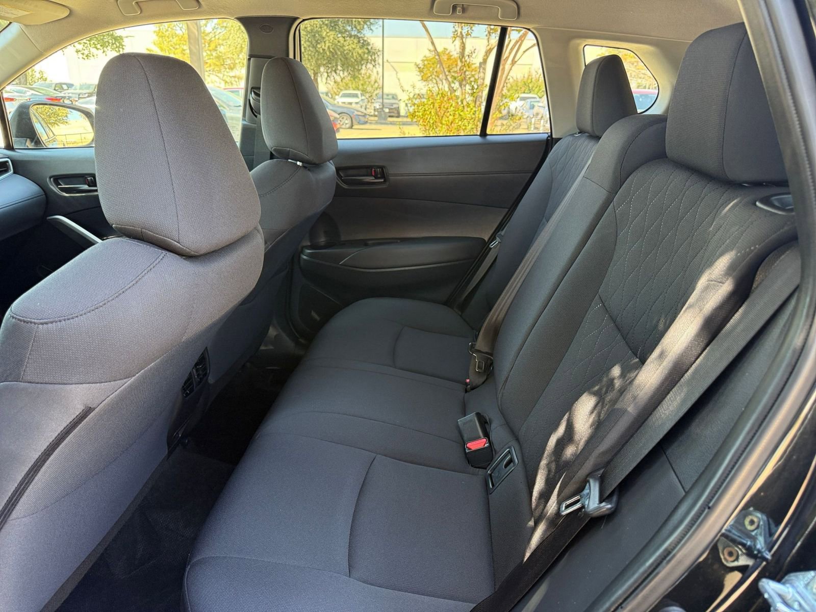 Thumbnail: 2025 Toyota Corolla Cross - 25