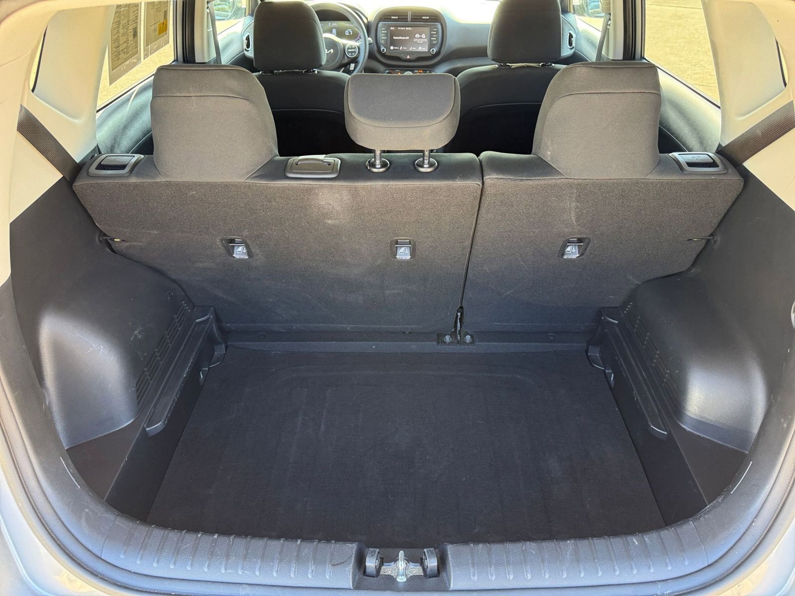 Thumbnail: 2025 Kia Soul - 31