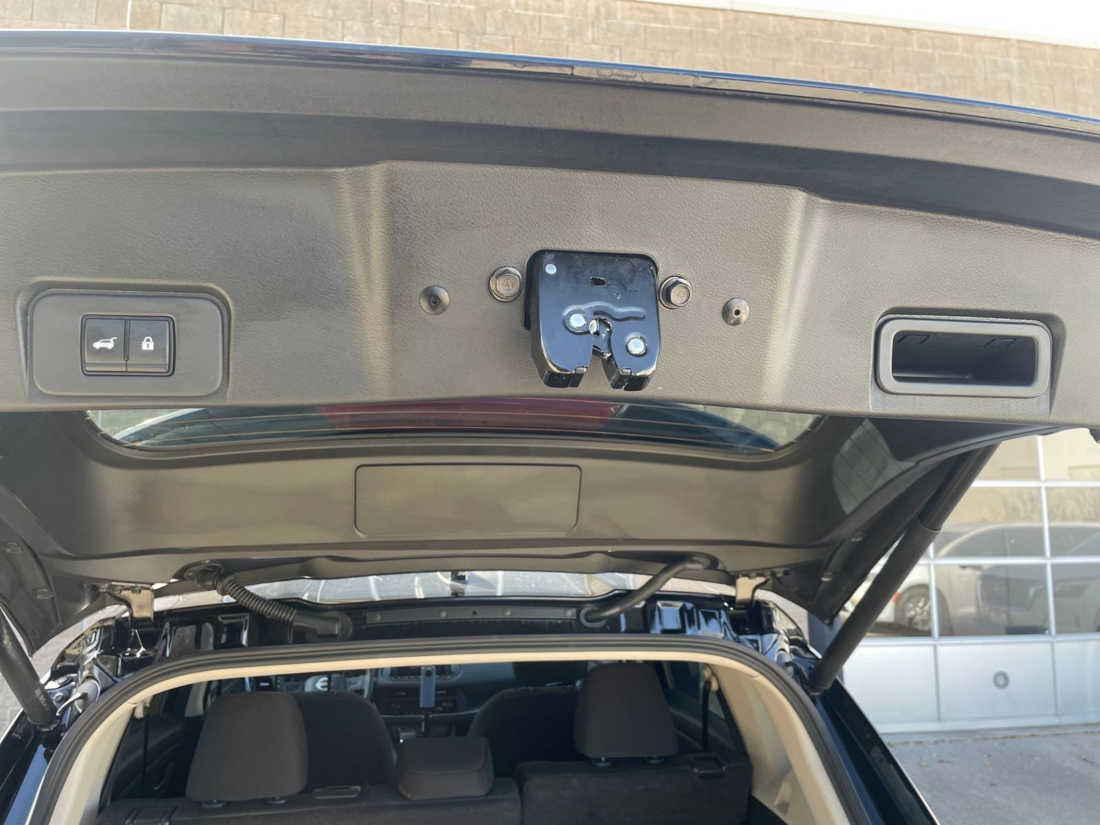 Thumbnail: 2025 Nissan Rogue - 24