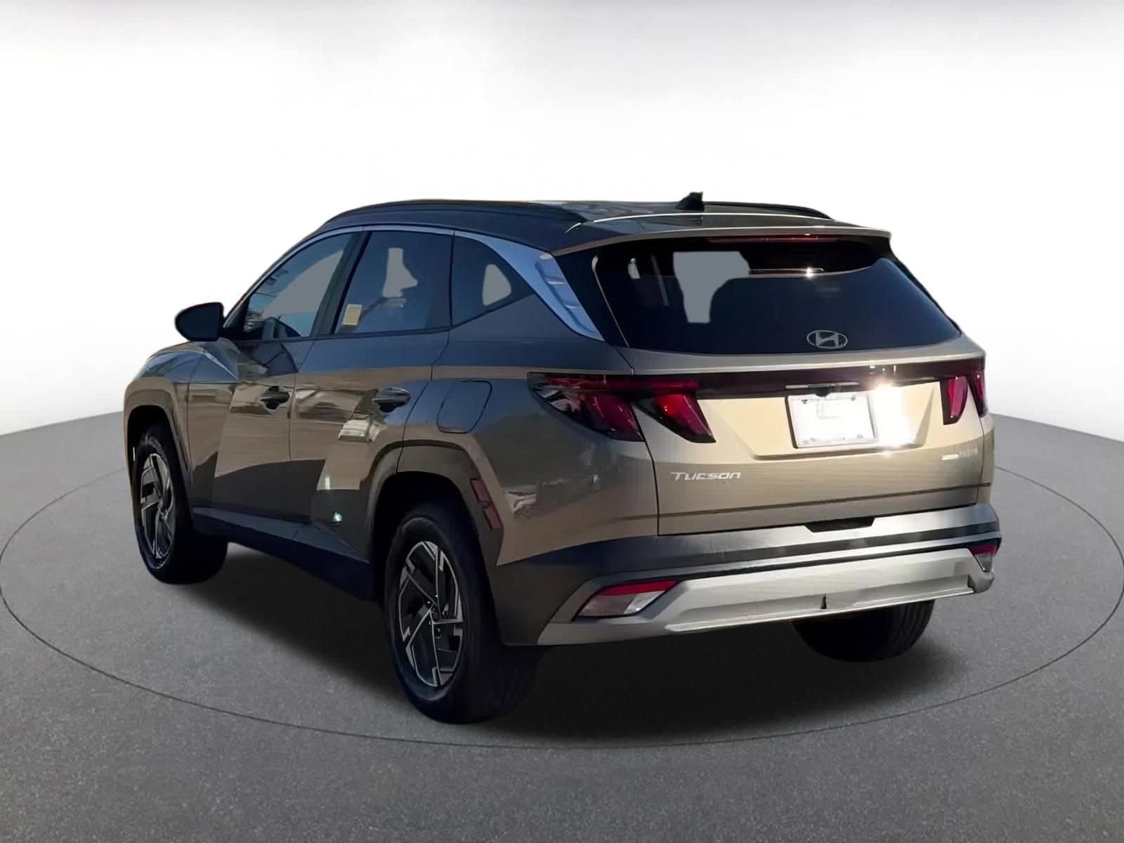 Thumbnail: 2025 Hyundai Tucson - 10