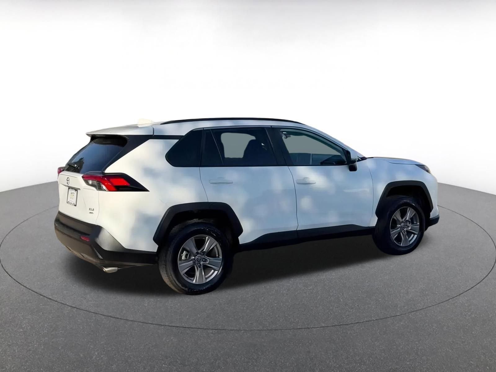 Thumbnail: 2025 Toyota RAV4 - 14