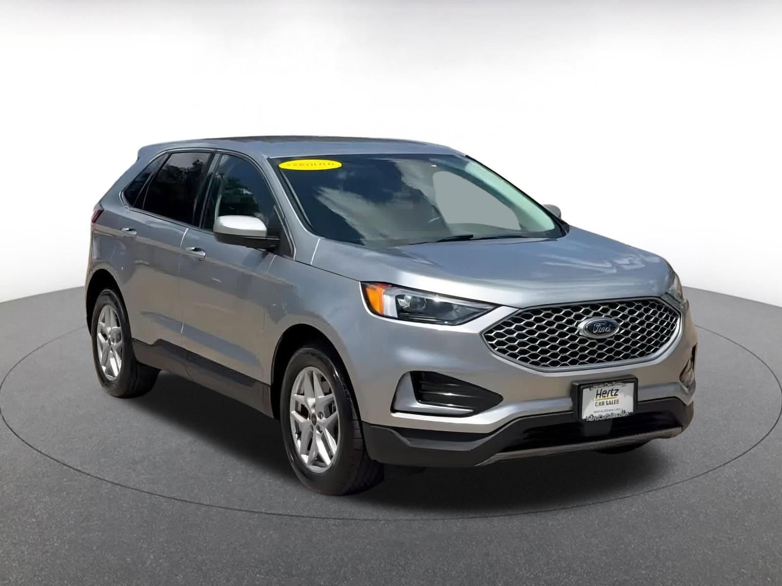 Thumbnail: 2024 Ford Edge - 3