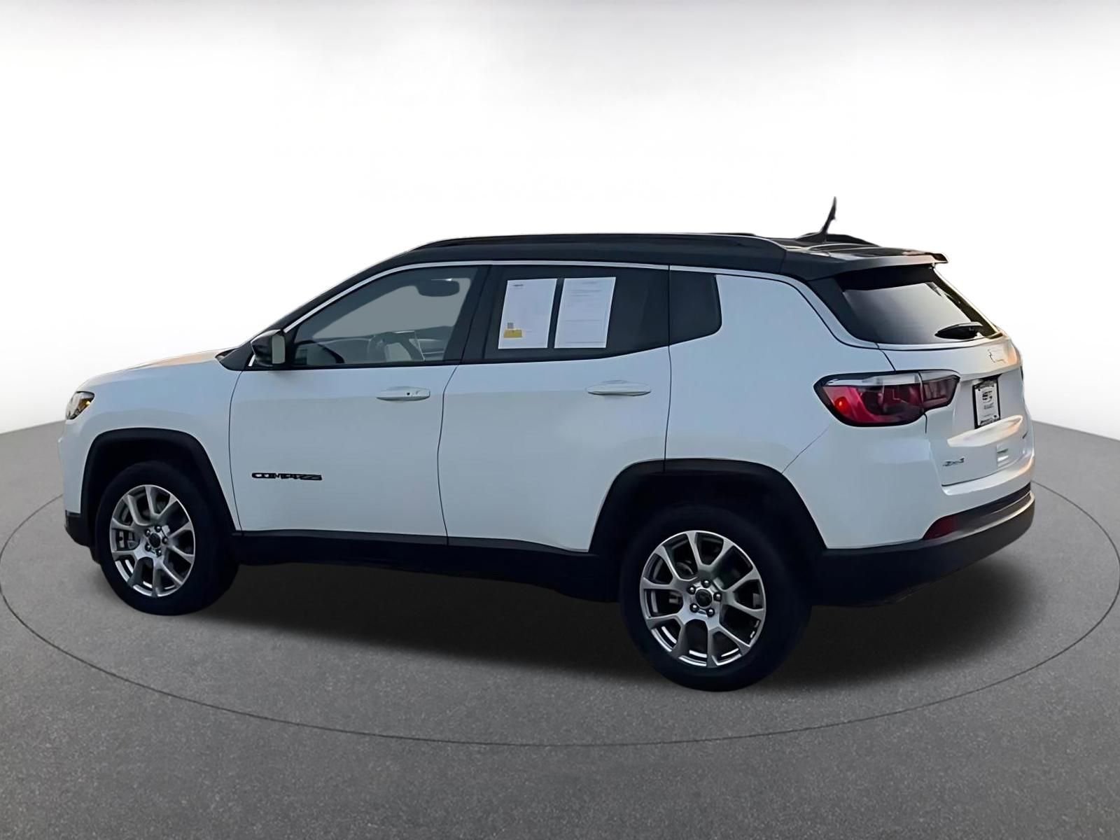 Thumbnail: 2025 Jeep Compass - 10