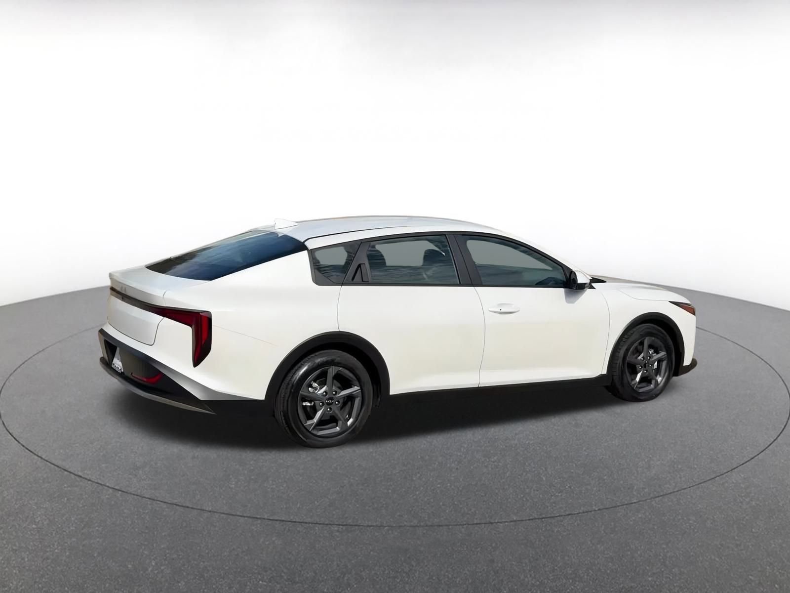 Thumbnail: 2025 Kia K4 - 15
