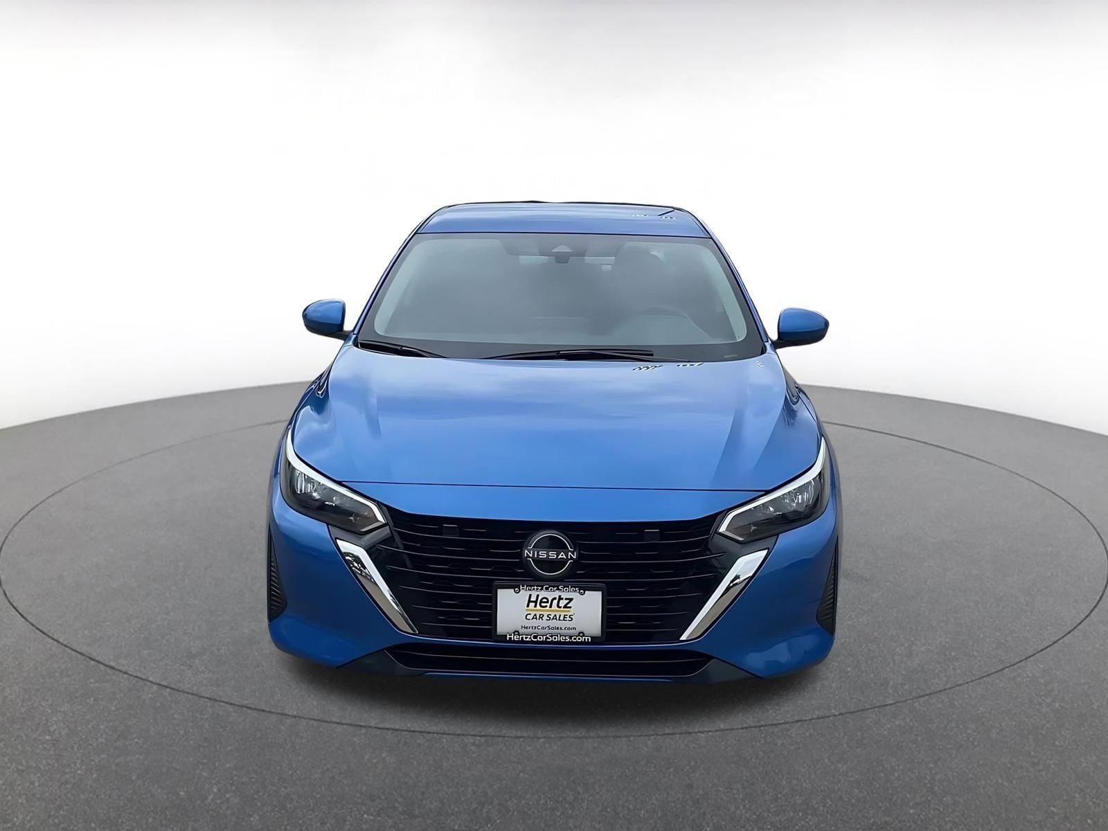 Thumbnail: 2025 Nissan Sentra - 3