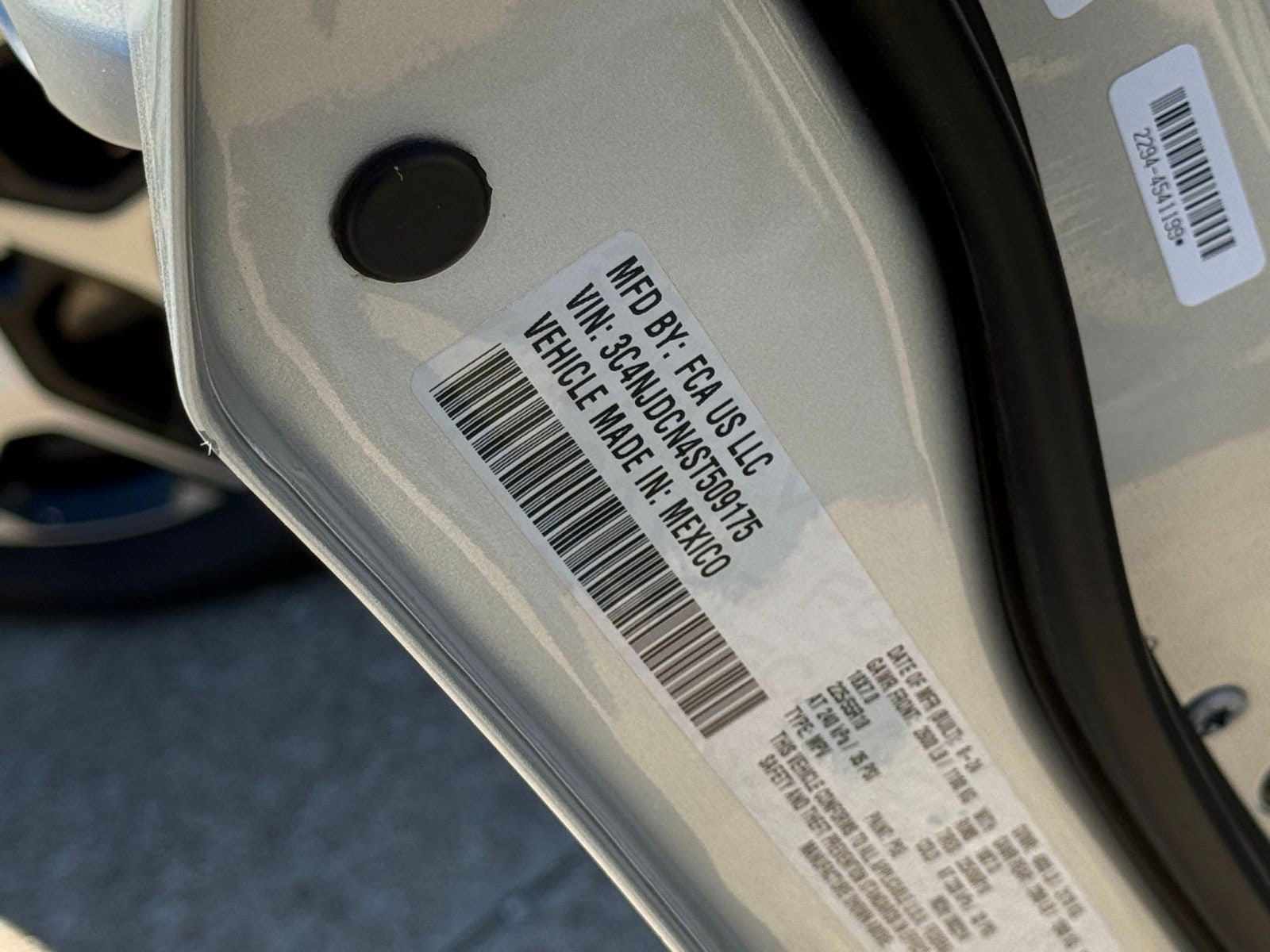 Thumbnail: 2025 Jeep Compass - 29