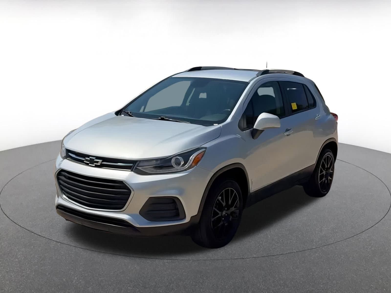Thumbnail: 2022 Chevrolet Trax - 7