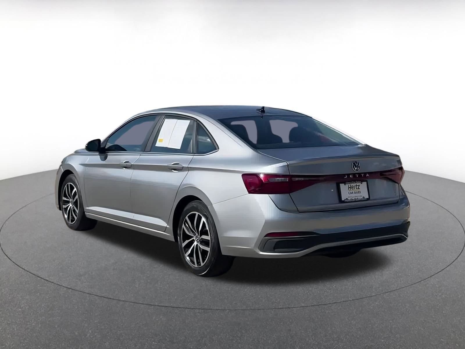 Thumbnail: 2025 Volkswagen Jetta - 11