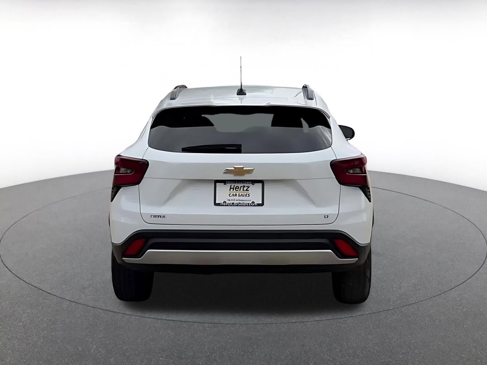 Thumbnail: 2025 Chevrolet Trax - 12