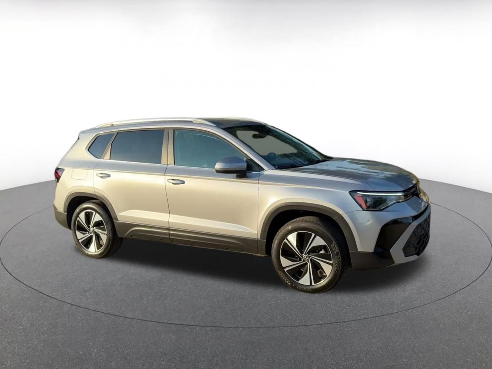 Thumbnail: 2026 Volkswagen Taos - 2
