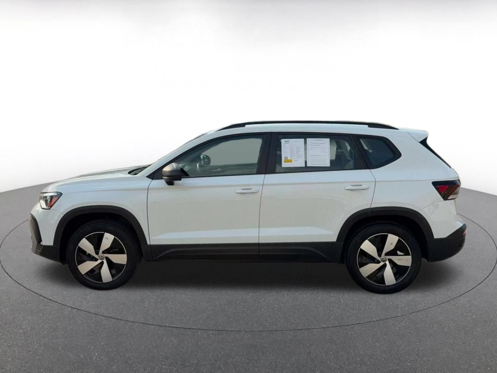 Thumbnail: 2026 Volkswagen Taos - 7