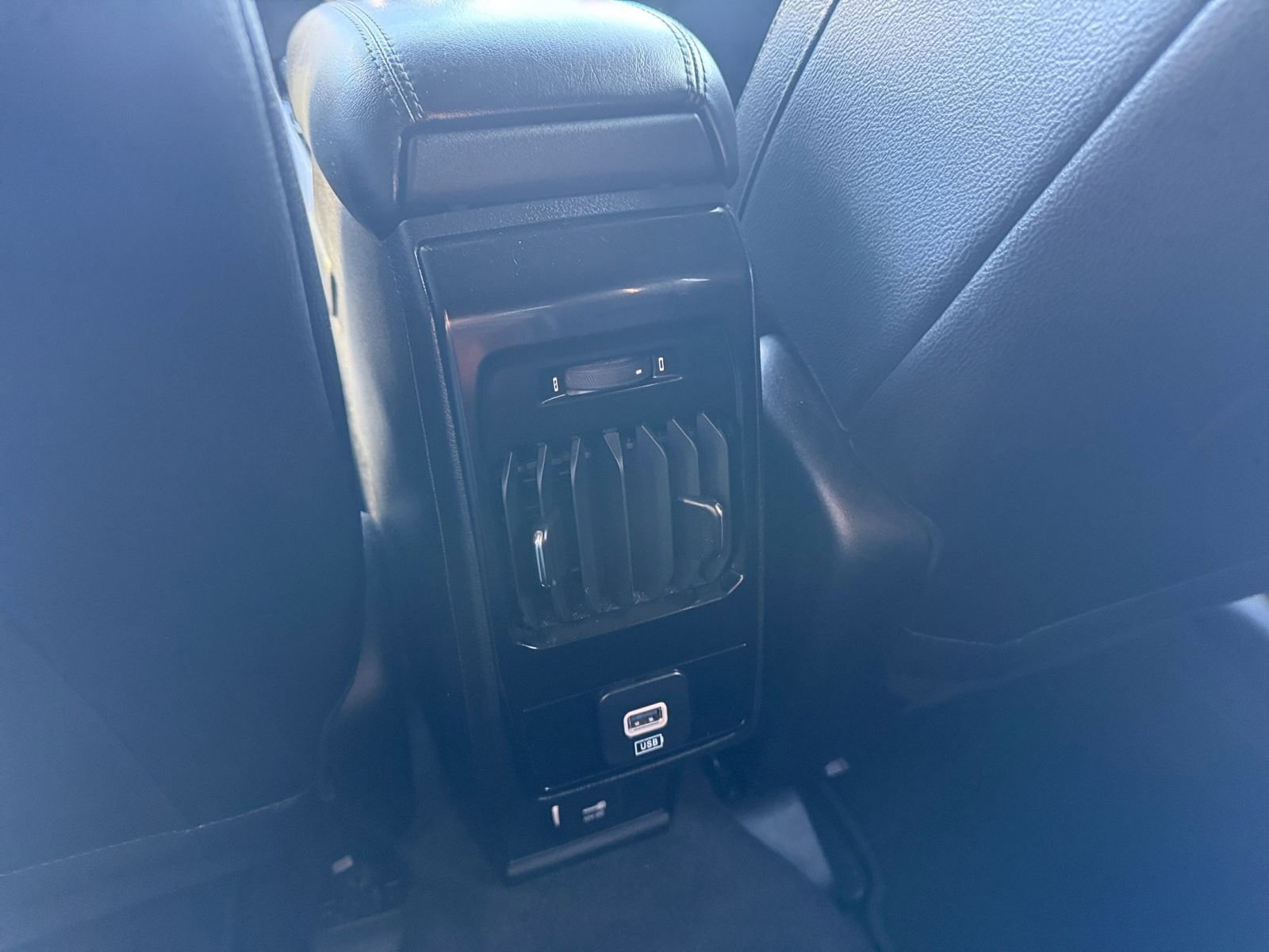 Thumbnail: 2025 Jeep Compass - 24