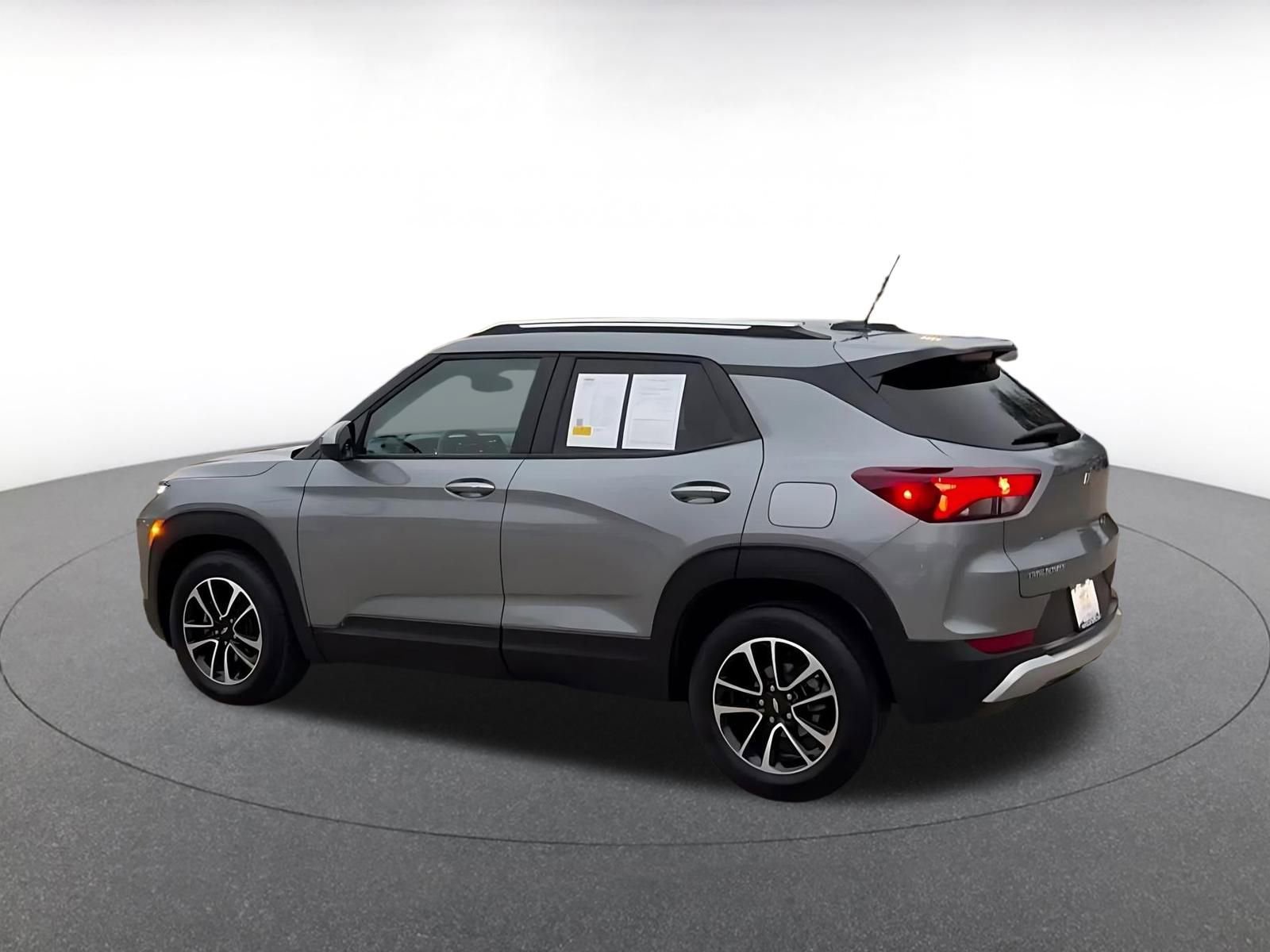 Thumbnail: 2025 Chevrolet TrailBlazer - 10