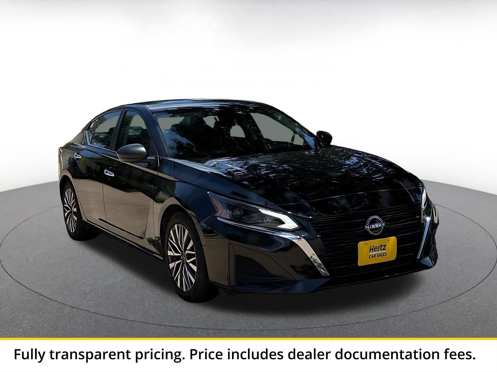 Thumbnail: 2025 Nissan Altima - 1