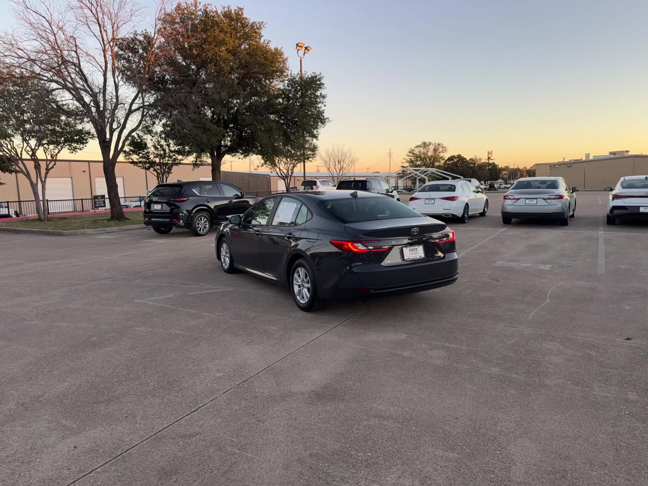 Thumbnail: 2025 Toyota Camry - 15