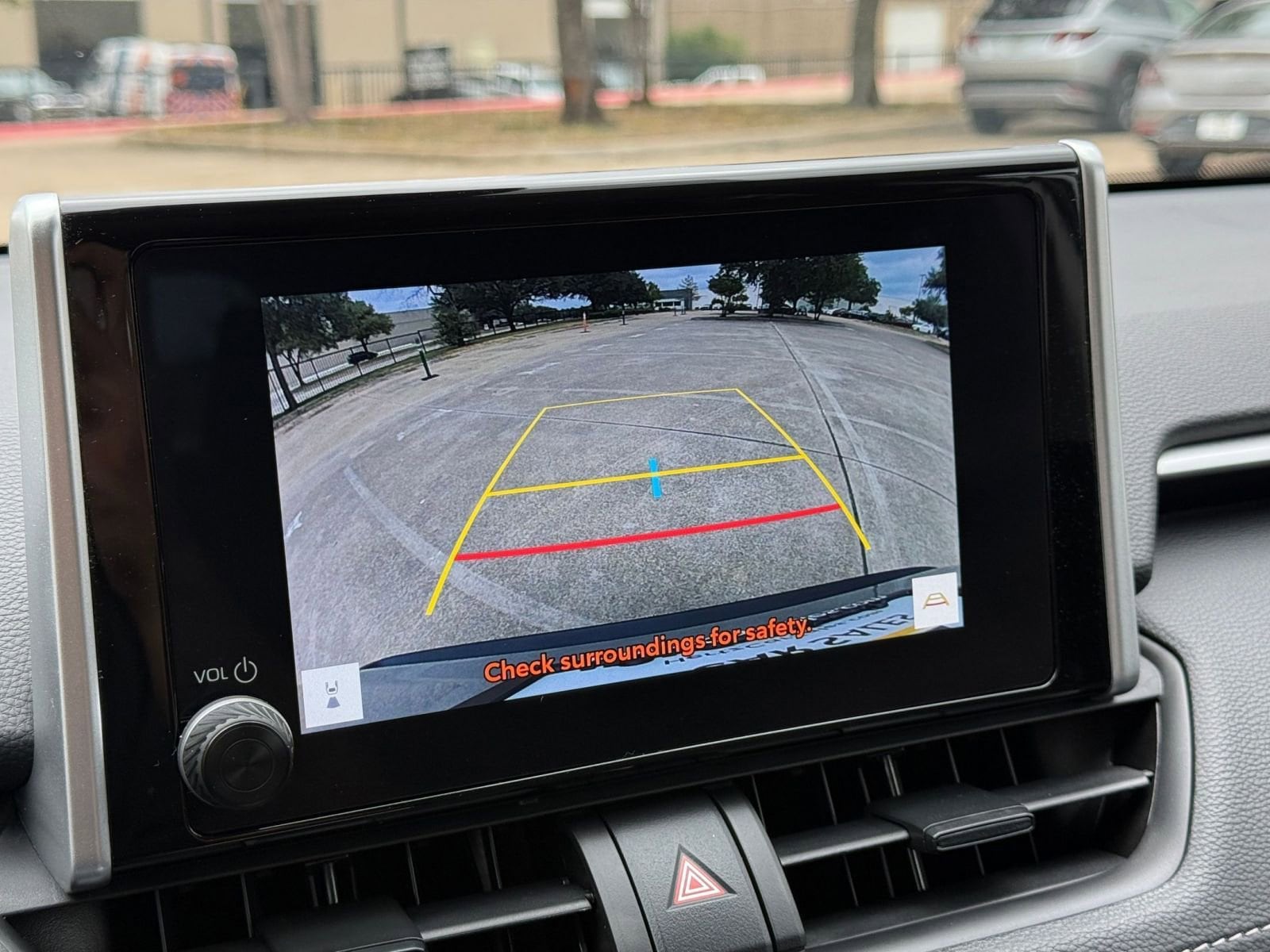 Thumbnail: 2025 Toyota RAV4 - 17