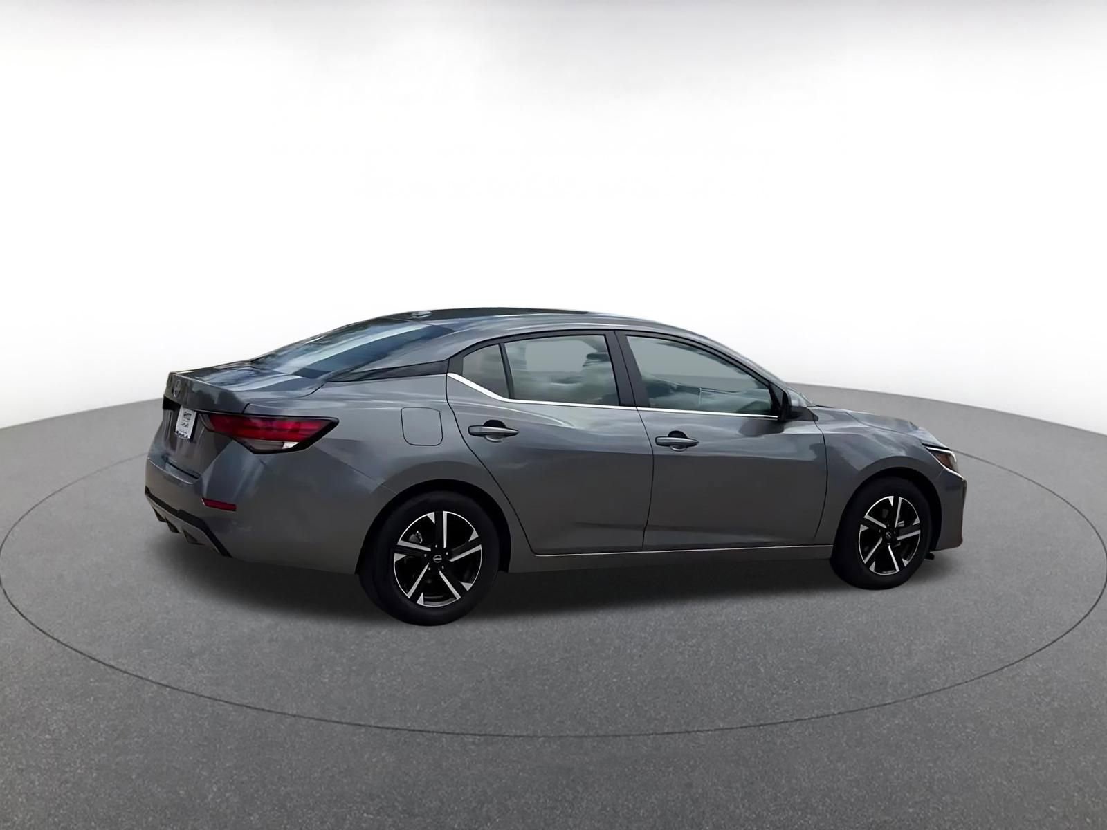 Thumbnail: 2025 Nissan Sentra - 15