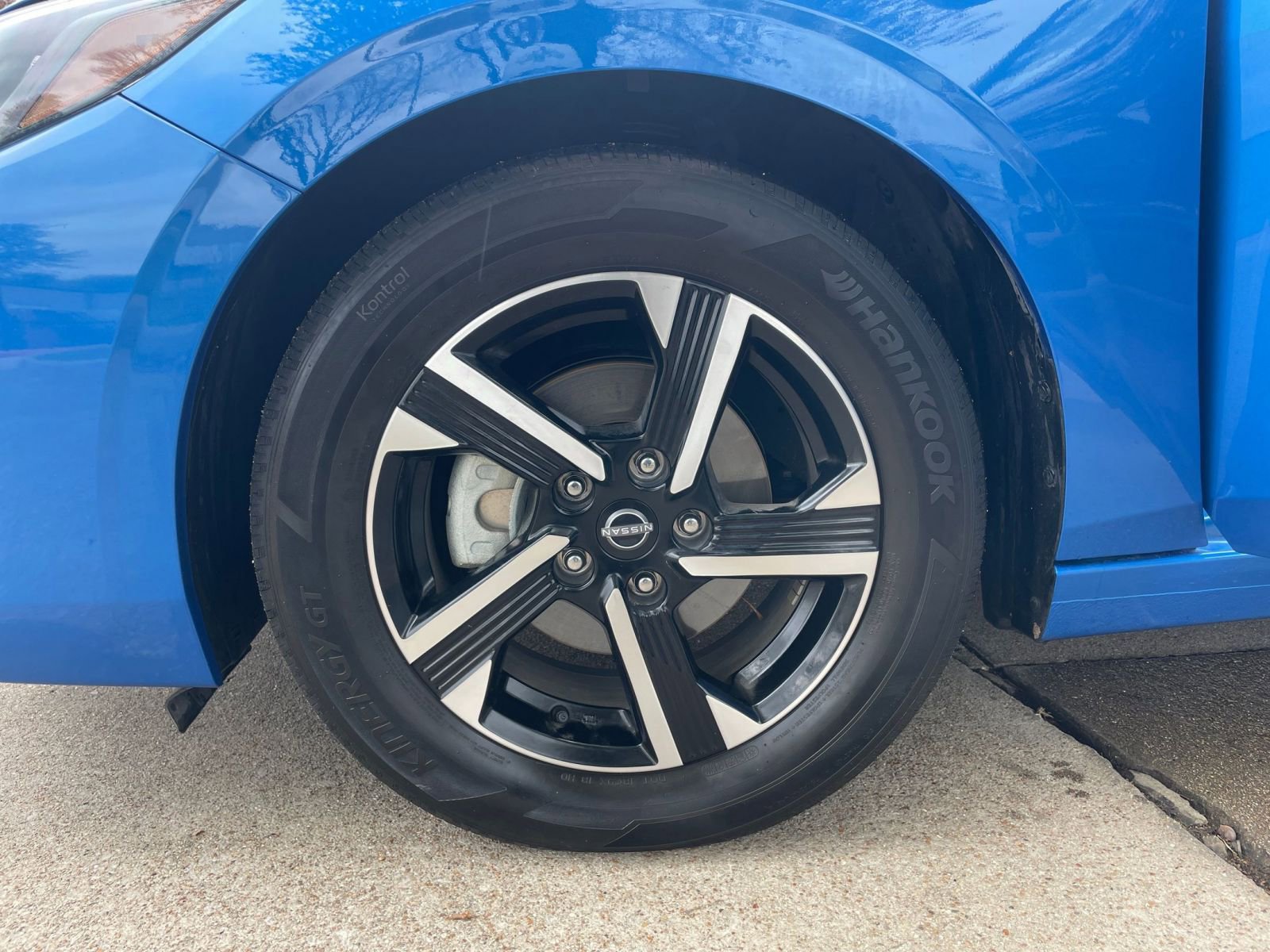 Thumbnail: 2025 Nissan Sentra - 33