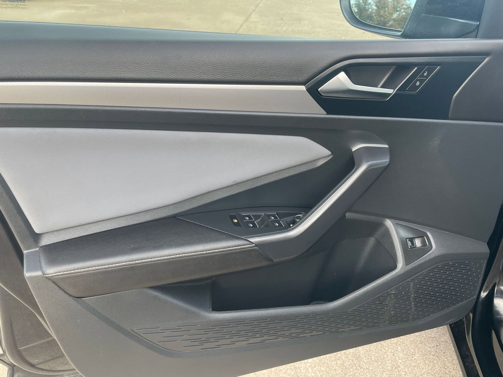 Thumbnail: 2025 Volkswagen Jetta - 18