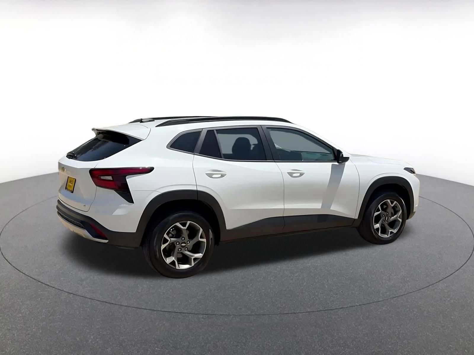 Thumbnail: 2025 Chevrolet Trax - 15