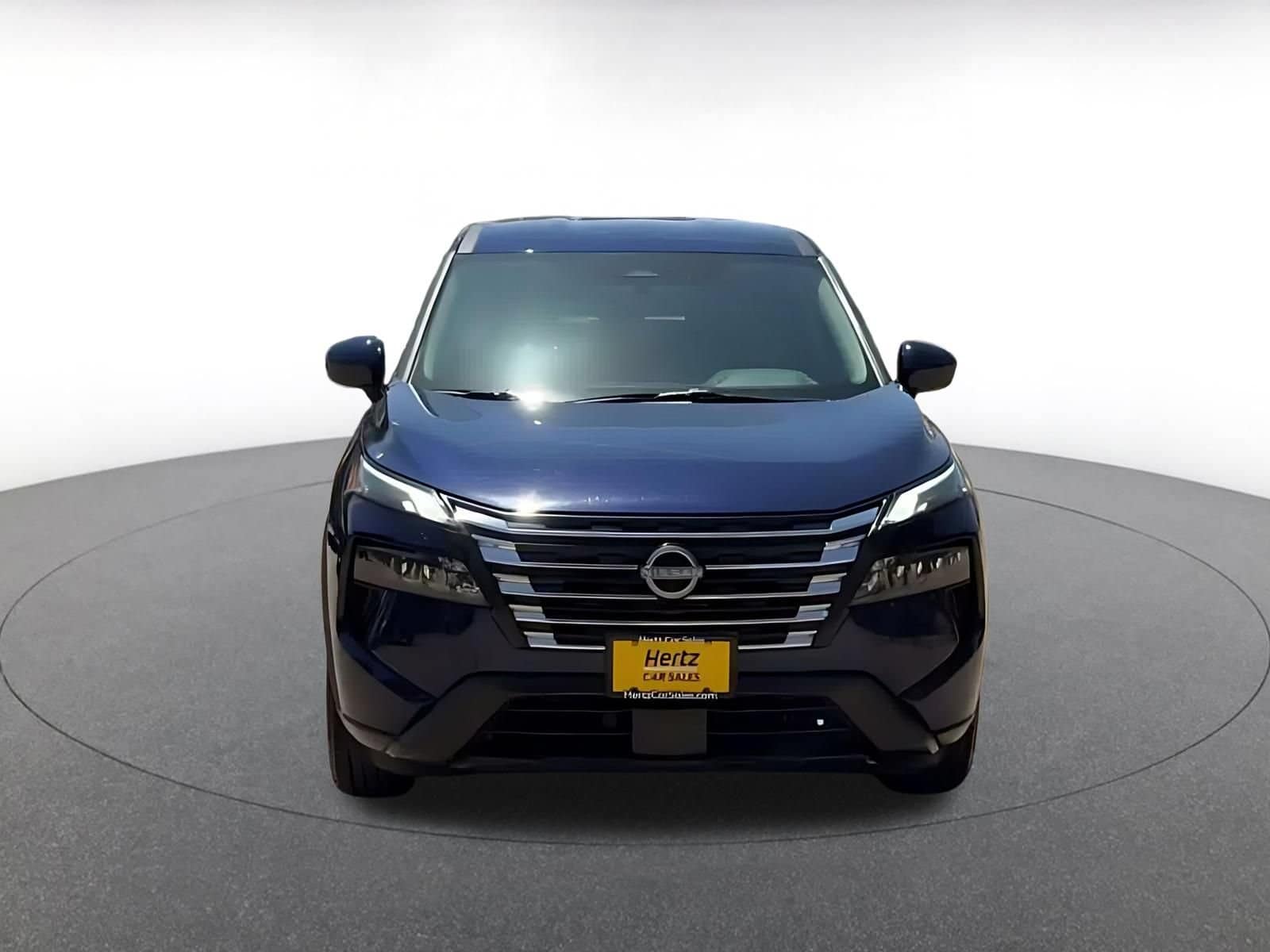 Thumbnail: 2025 Nissan Rogue - 4