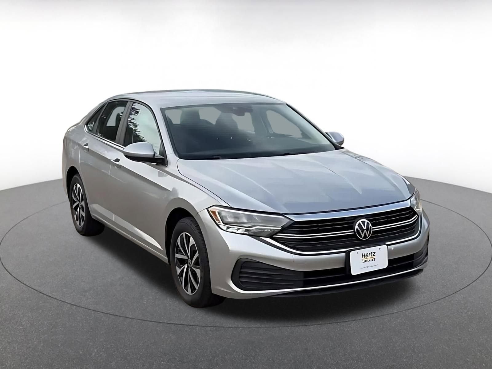 Thumbnail: 2024 Volkswagen Jetta - 3