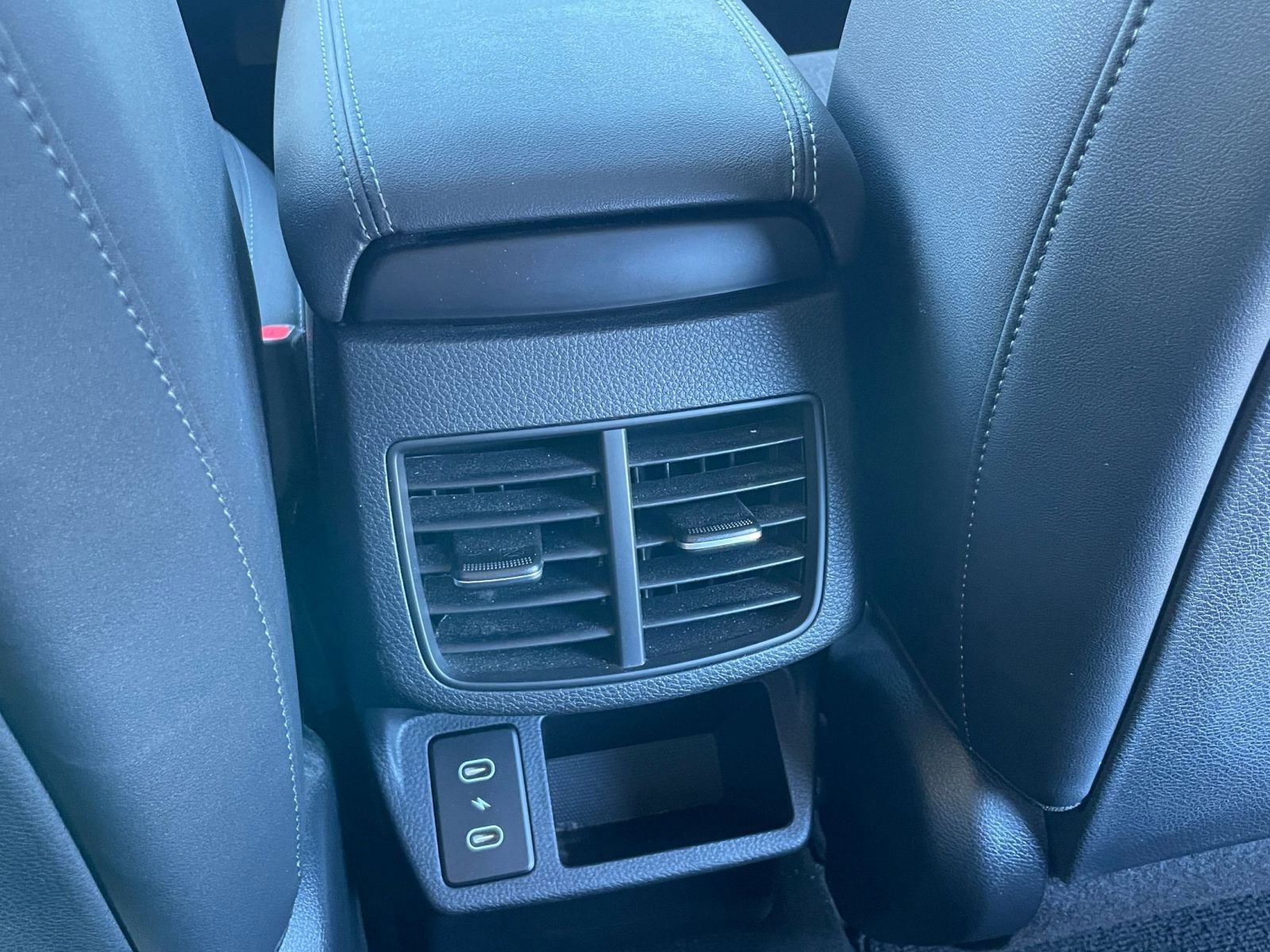 Thumbnail: 2025 Kia Seltos - 25