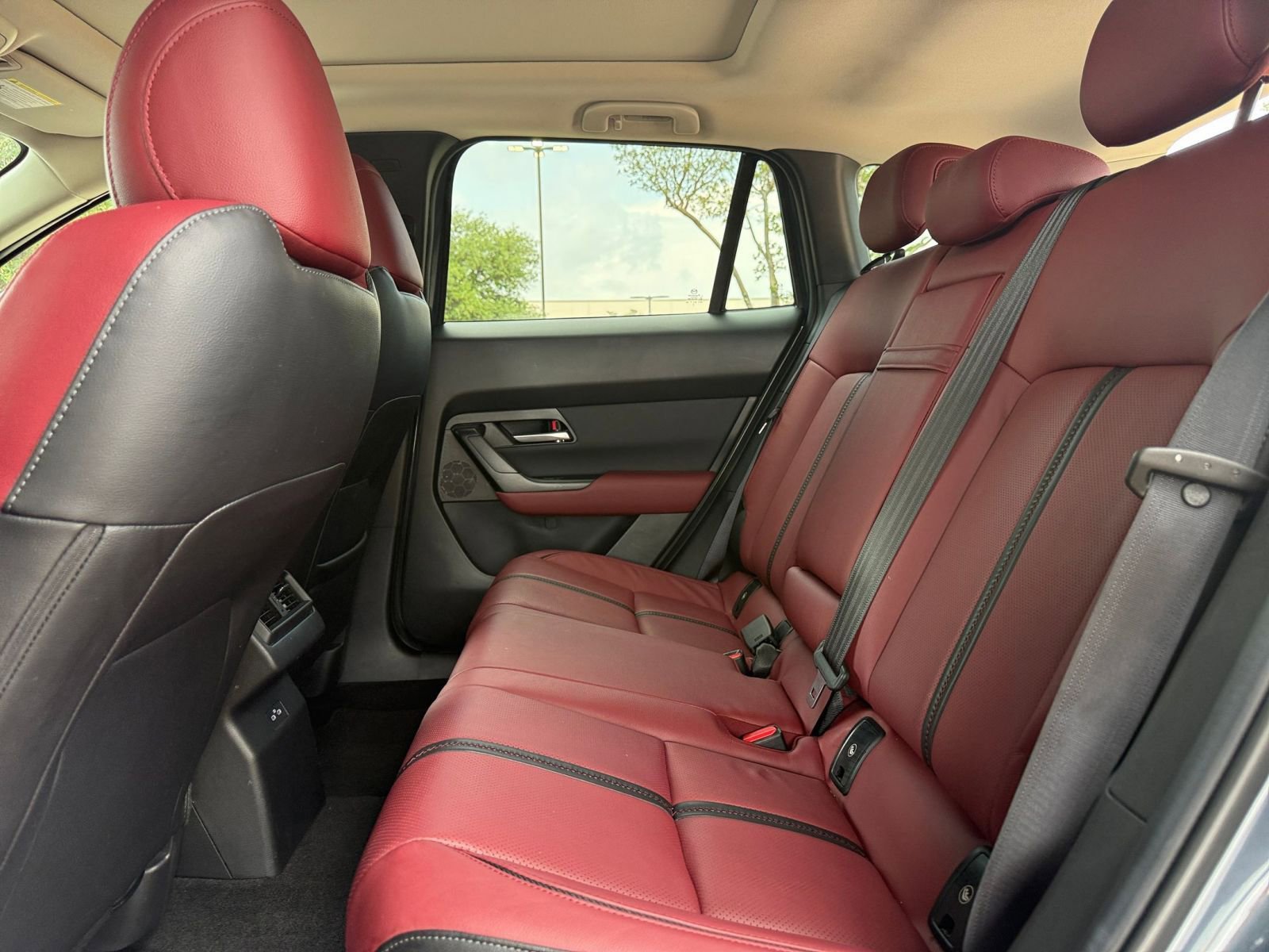 Thumbnail: 2025 Mazda CX-50 - 28