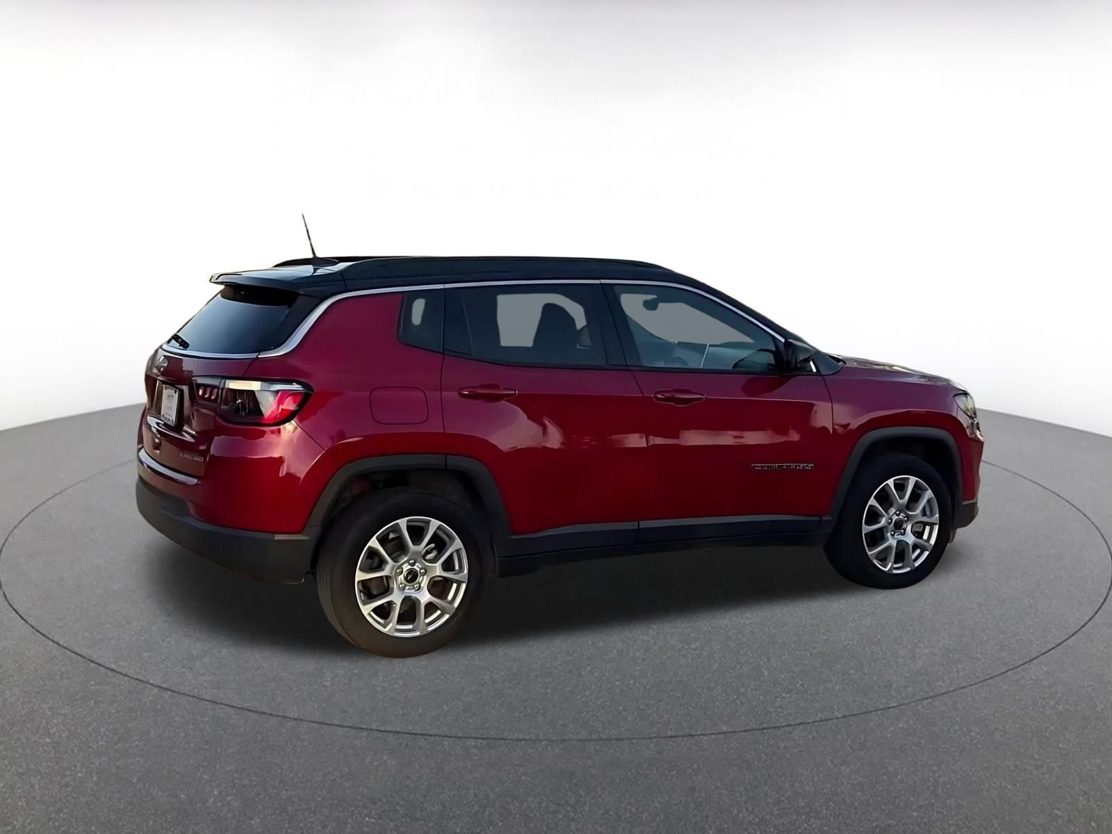 Thumbnail: 2025 Jeep Compass - 15