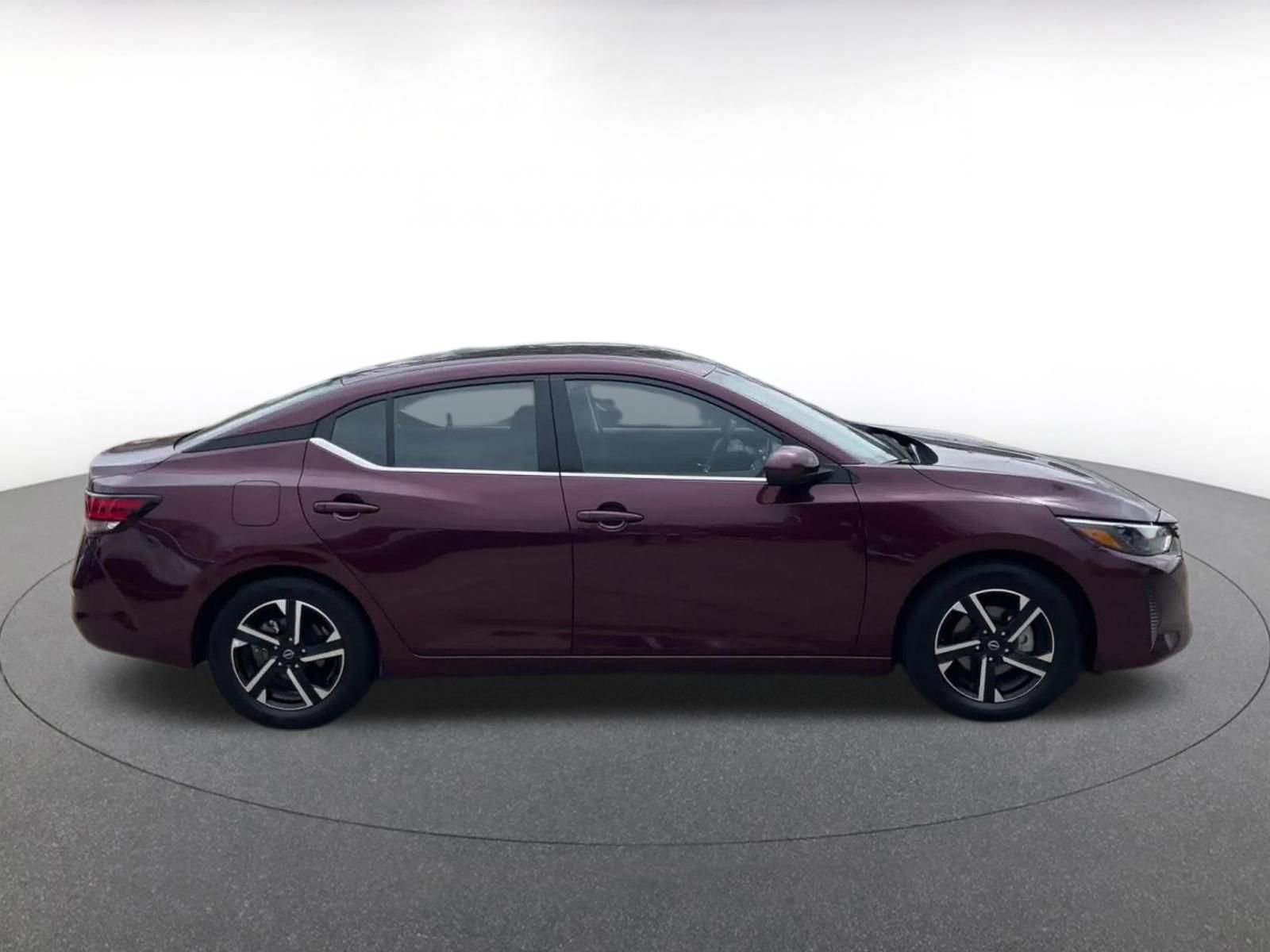 Thumbnail: 2025 Nissan Sentra - 16