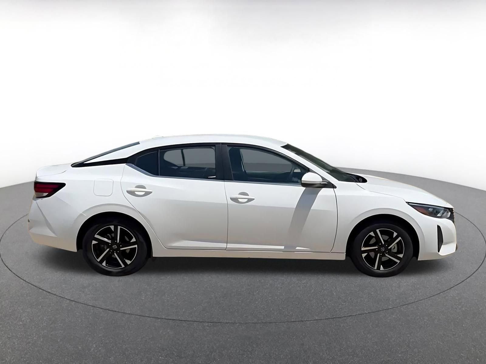 Thumbnail: 2025 Nissan Sentra - 14