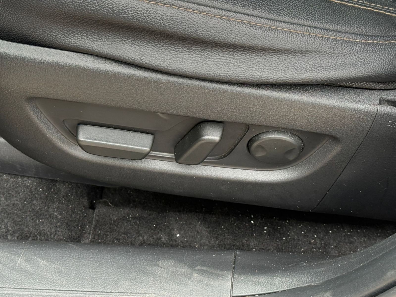 Thumbnail: 2025 Mazda CX-70 - 24