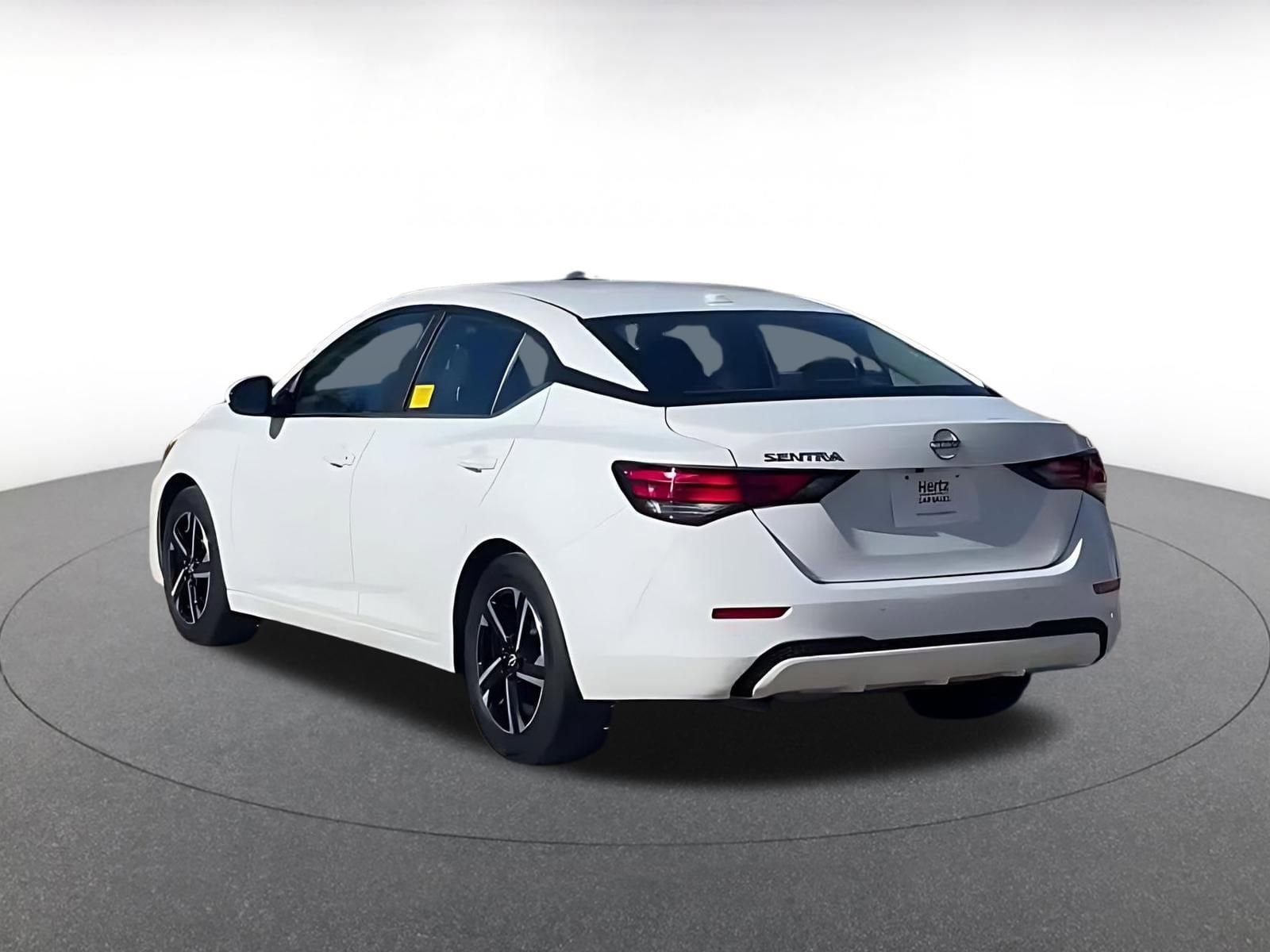 Thumbnail: 2025 Nissan Sentra - 11