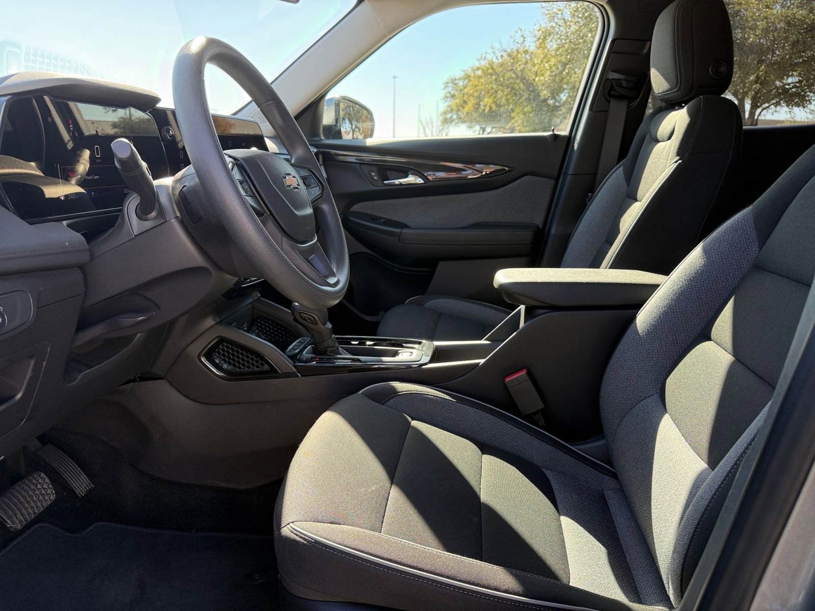 Thumbnail: 2025 Chevrolet TrailBlazer - 27