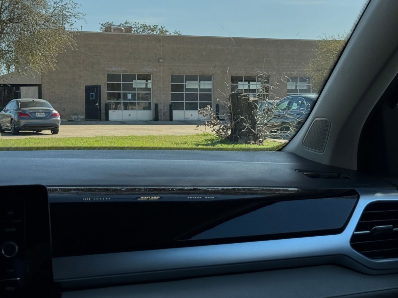 Thumbnail: 2025 Volkswagen Taos - 35