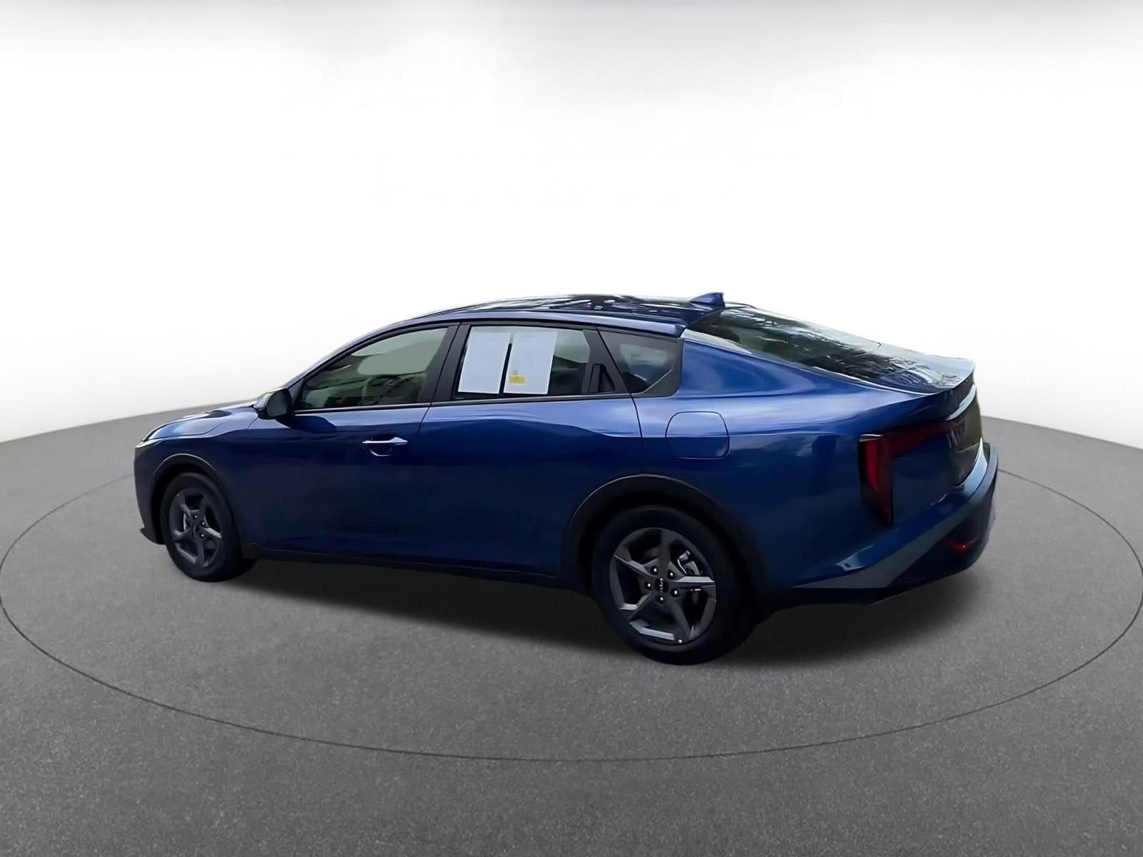 Thumbnail: 2025 Kia K4 - 10
