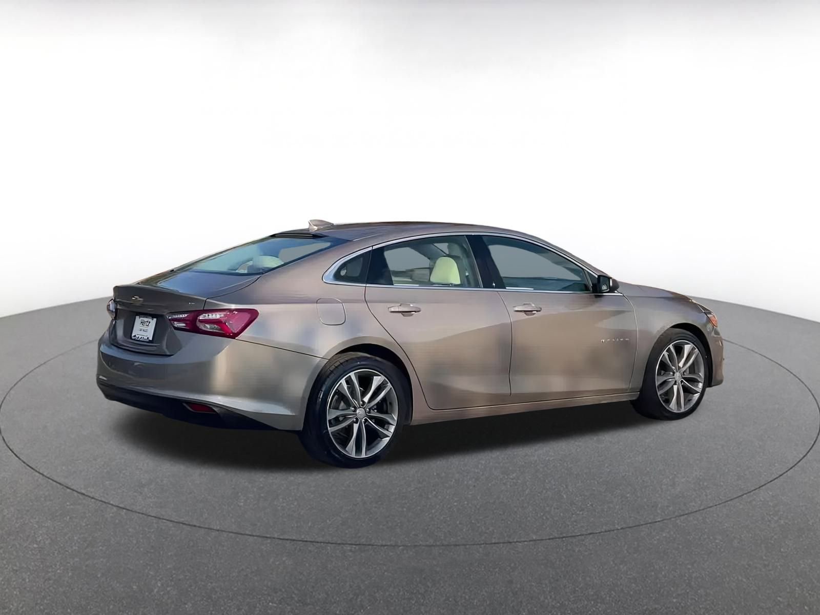 Thumbnail: 2024 Chevrolet Malibu - 15