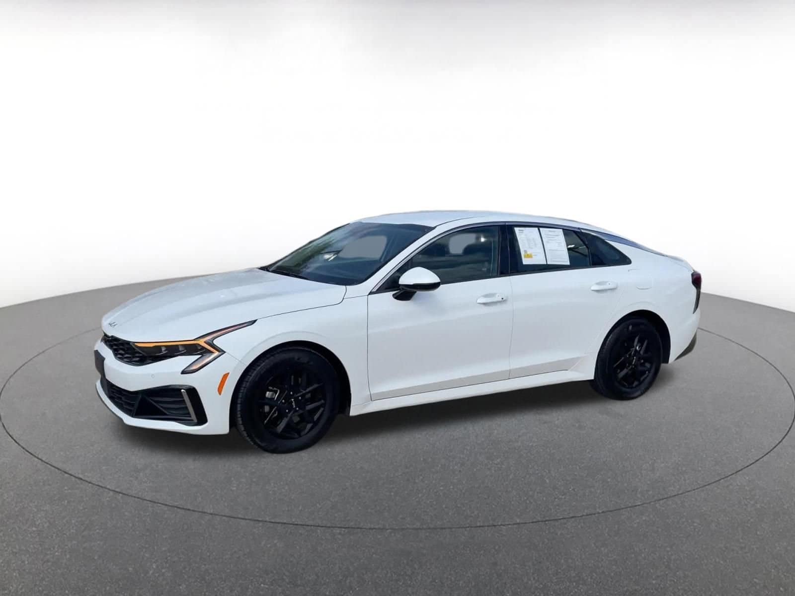 Thumbnail: 2025 Kia K5 - 8